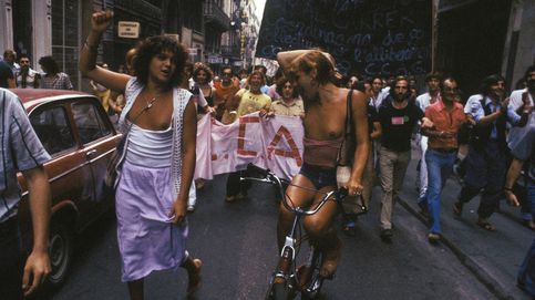 ¡Invertidos, paso al frente! Historia de la guerra contra los homosexuales que perdió Franco 