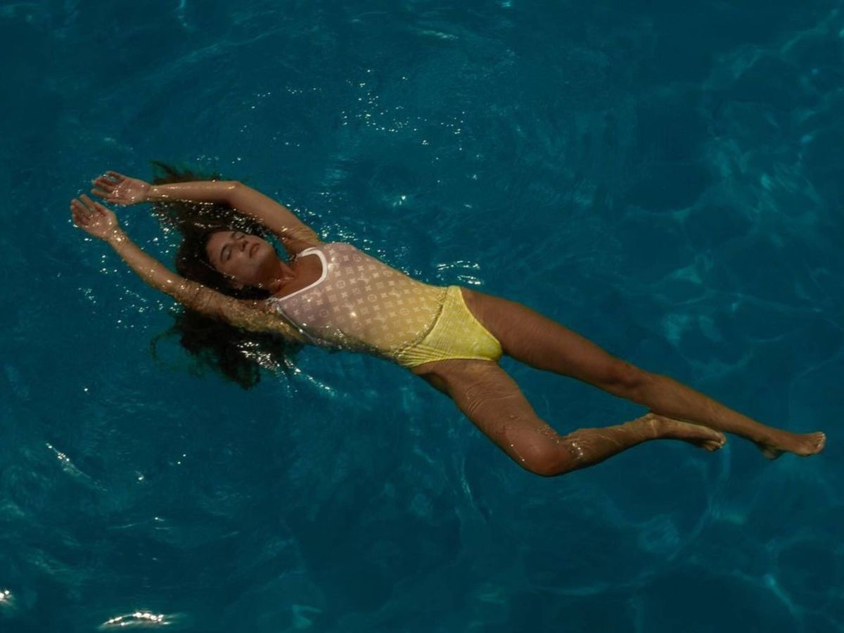 Louis Vuitton se zambulle en Instagram con su nuevo bañador