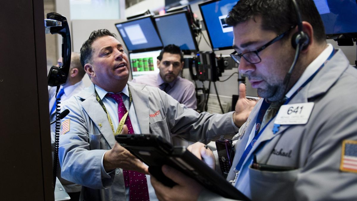 Los inversores siguen encomendándose al toro bravo de Wall Street