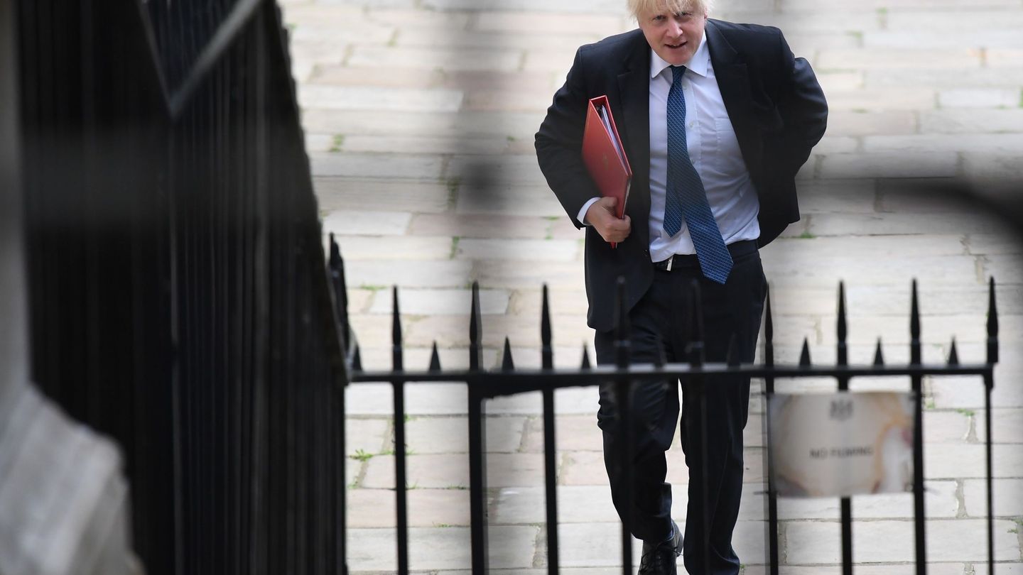 El ministro de Asuntos Exteriores británico Boris Johnson a su llegada al Consejo de Ministros para tratar el tema del Brexit, el 12 de junio de 2018. (EFE)