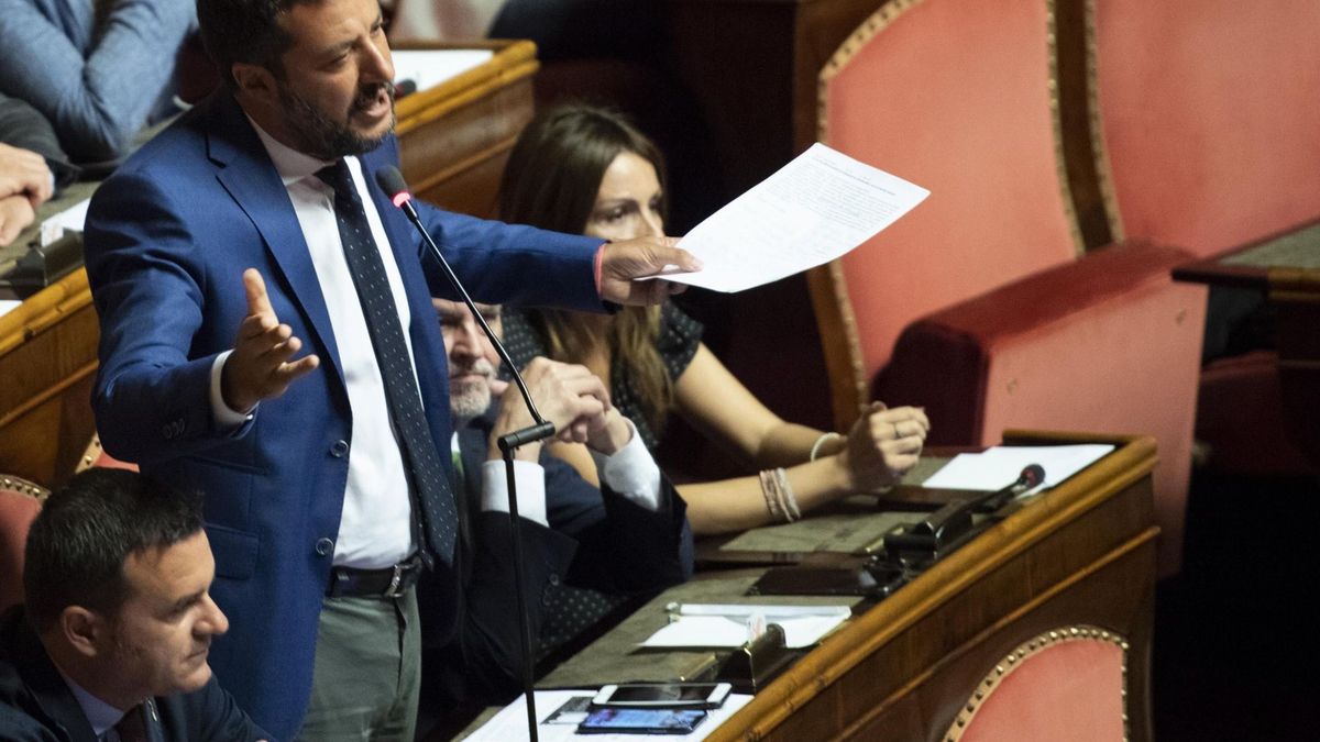 El Senado italiano frena a Salvini y pospone la moción de confianza contra Conte