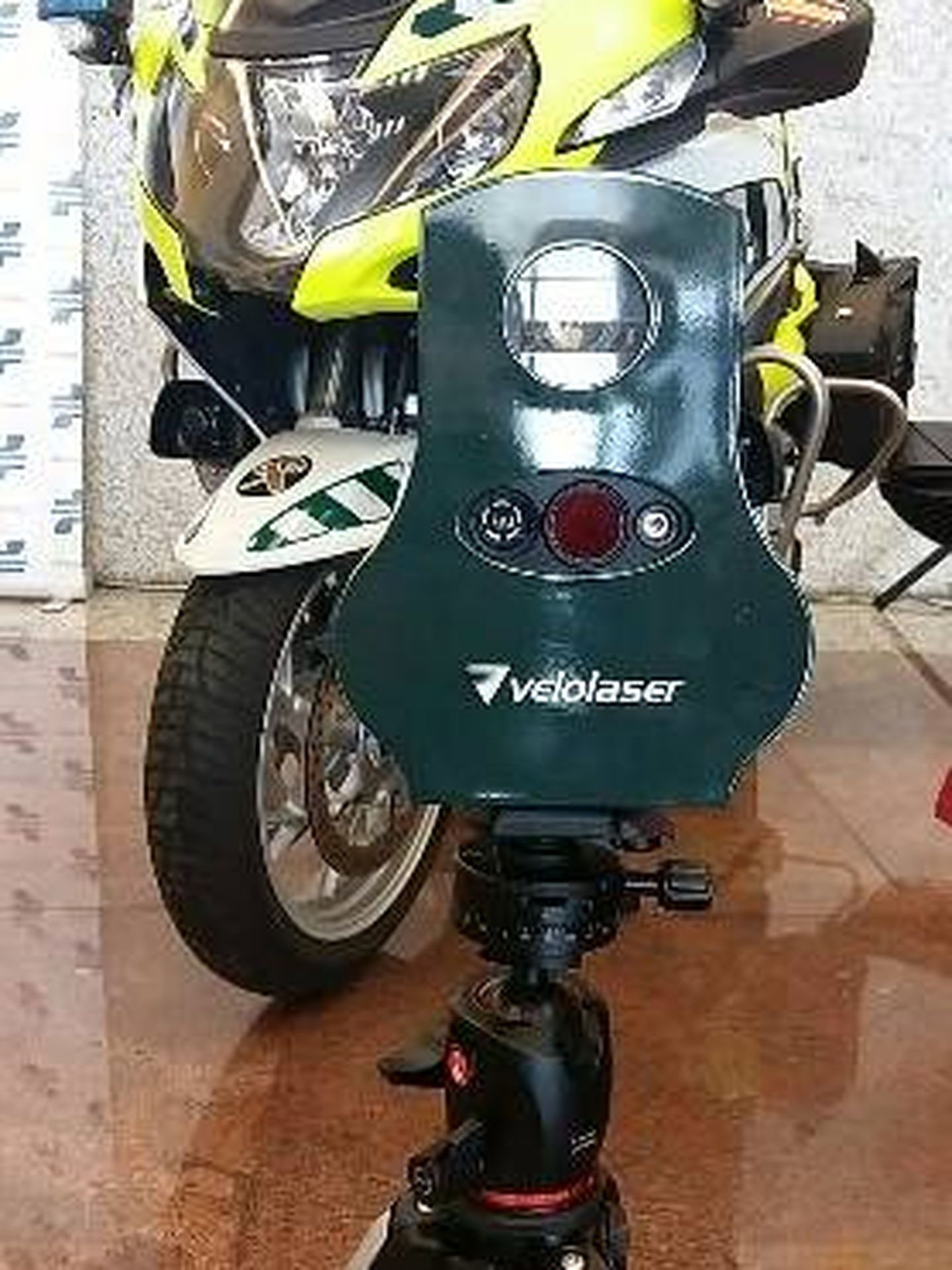 El radar Velolaser que llevarán las motos de la Guardia Civil esta Semana Santa. (DGT) 