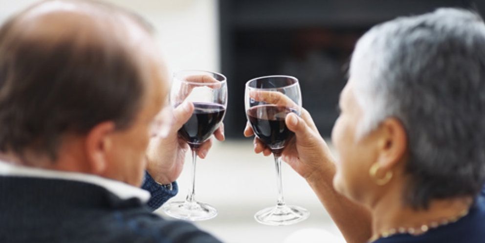 Foto: Una molécula presente en el vino ayuda a mejorar el equilibrio de los ancianos