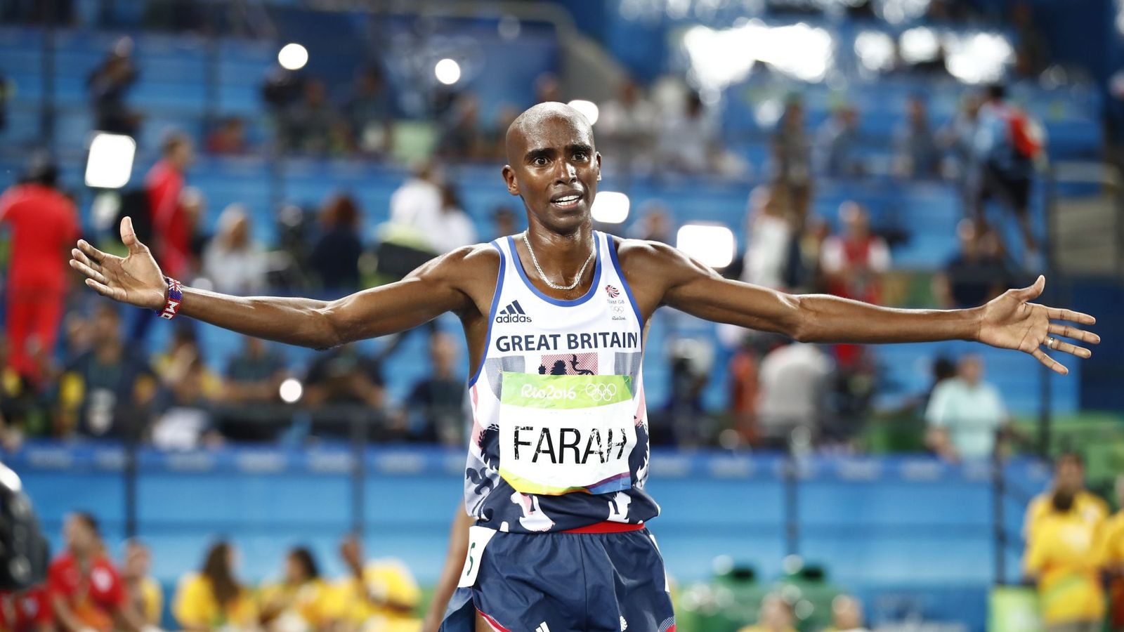 Foto: Farah ganó el oro en 5.000 y 10.000 en los Juegos de Río de Janeiro (Diego Azubel/EFE-EPA)