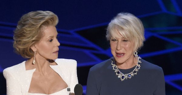 Foto: Jane Fonda y Helen Mirren en una imagen de los Premios Oscar 2018. (Gtres)