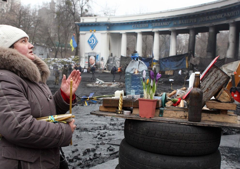 Foto: Barricadas en el centro de Kiev. (Efe)