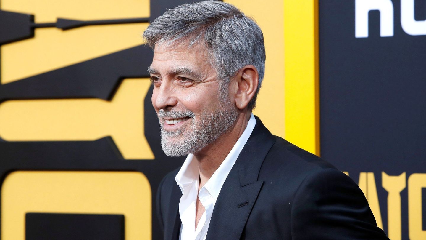 El actor George Clooney a la llegada de un estreno. (EFE)