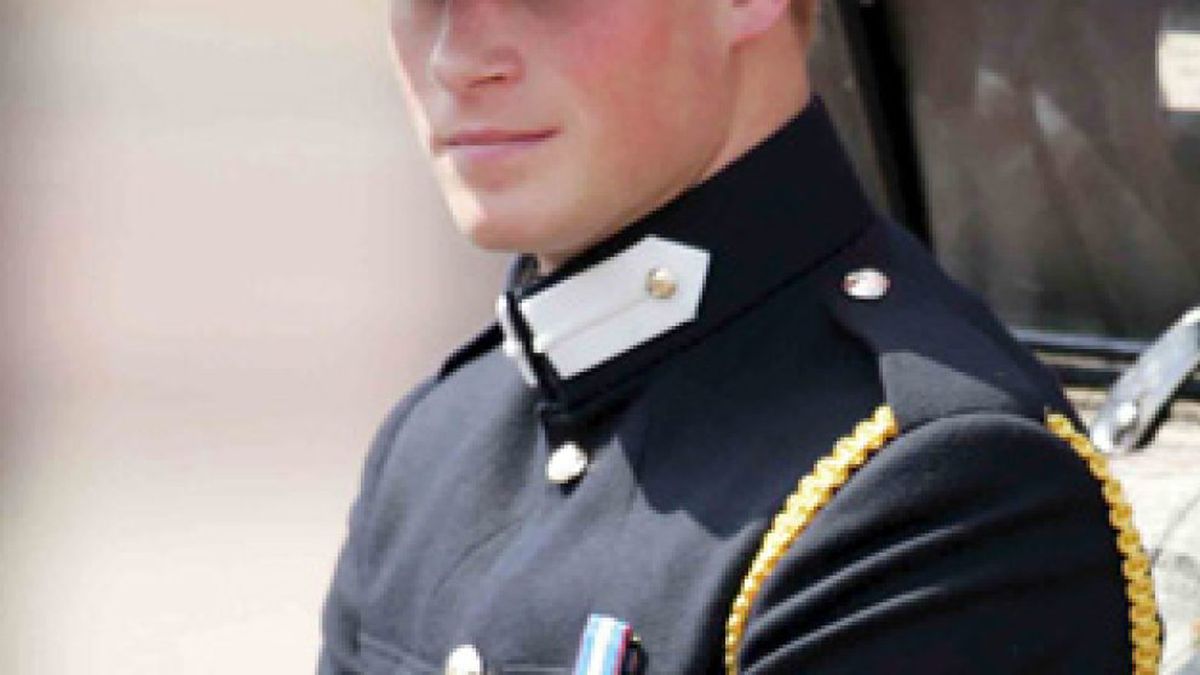 El príncipe Harry es un objetivo de los insurgentes iraquíes, según 'The Observer'