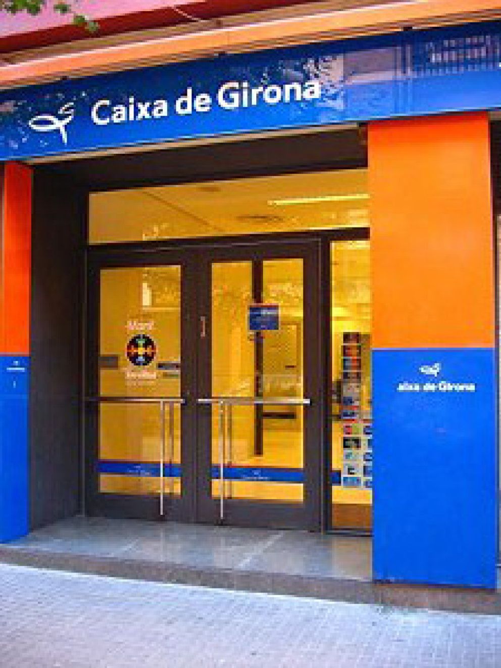 Foto: Caixa Girona cambia de presidente y de color político (PSC) para allanar la fusión entre cajas provinciales