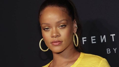 Rihanna te enseña a conseguir un rostro perfecto en tres pasos