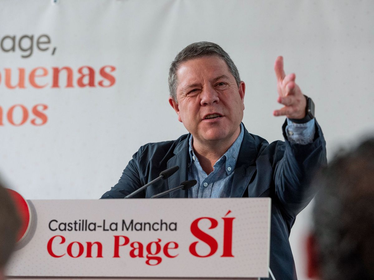 Foto: El presidente de Castilla-La Mancha, Emiliano García-Page, durante un acto de la última campaña electoral en Toledo. (EFE/Ismael Herrero)