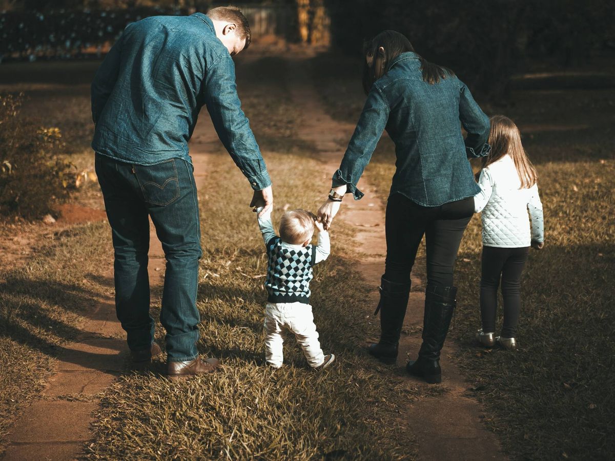 Foto: Mindful parenting: cómo mejorar la relación con tus hijos. (Pexels/Vidal Balielo Jr.)