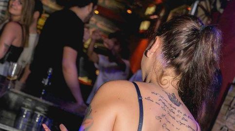 Una discoteca de Benidorm busca camareras sin novios celosos
