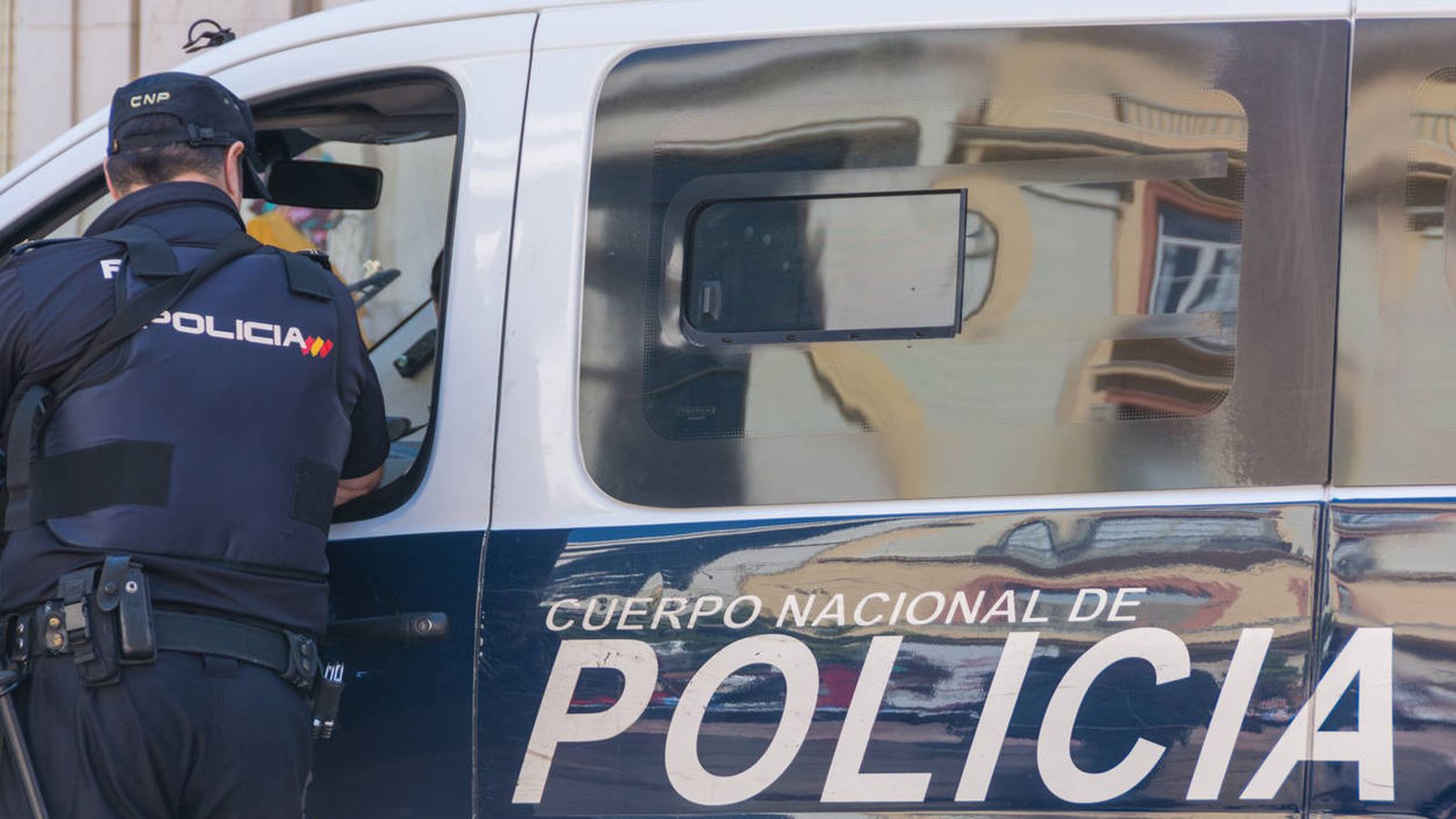 Foto: Detienen a cuatro presuntos yihadistas en Guipúzcoa y Lugo por difundir del DAESH. (iStock)