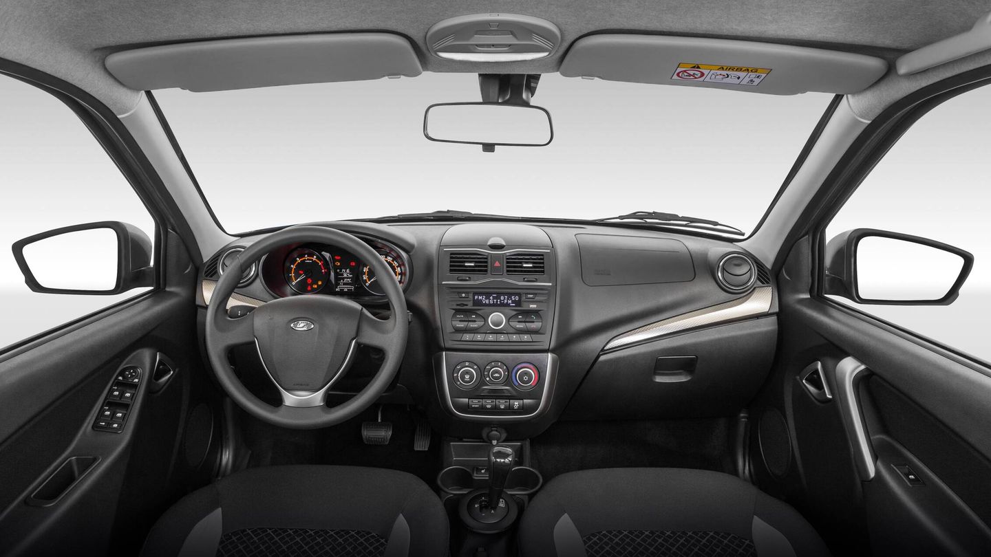 A partir de ahora, los Granta prescinden de airbag y ABS, y hasta del radio-CD.