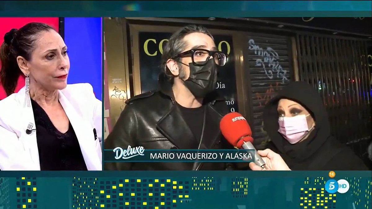 Mario Vaquerizo y Alaska enfadan al público del 'Deluxe' por este capote a Victoria Abril