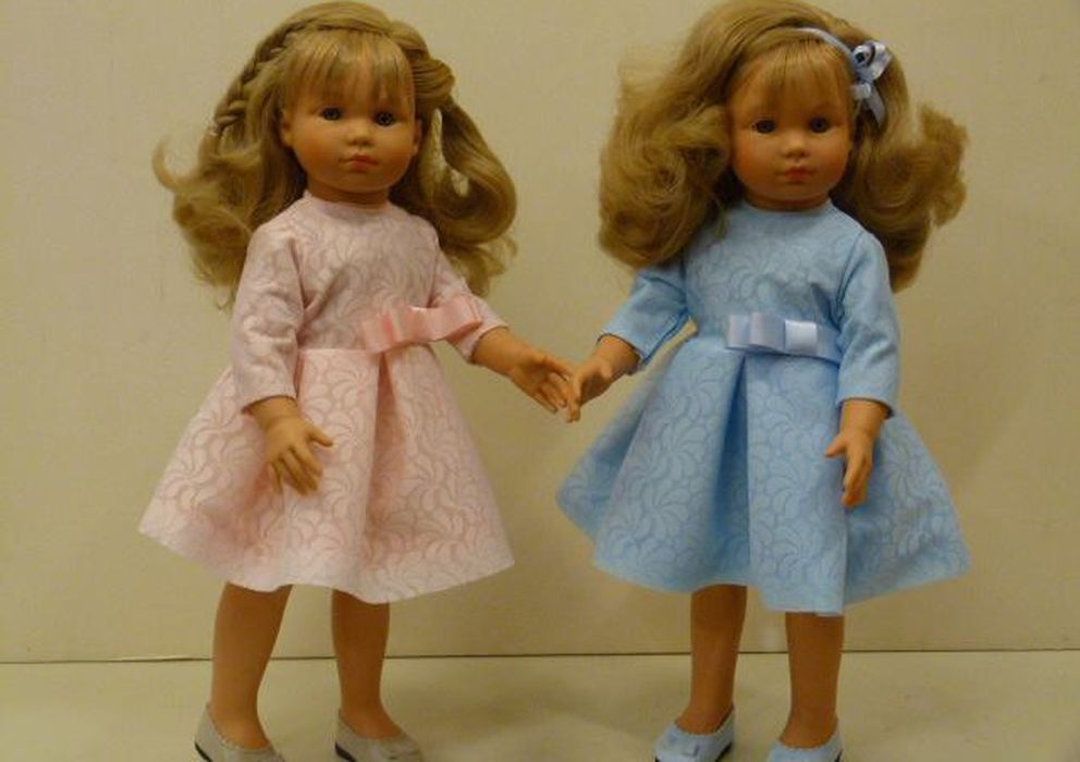 Foto: Las dos muñecas de la juguetería ASÍ
