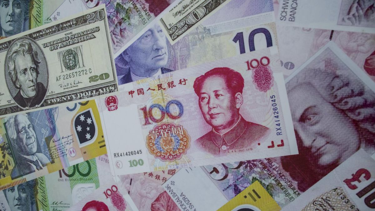 La defensa del yuan provoca que las reservas de China adelgacen un 12% desde 2014
