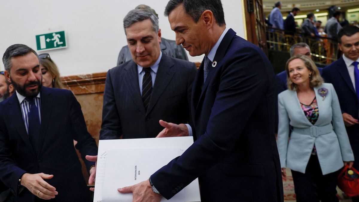 La bronca en la Moncloa que truncó el discurso y la mano de Zapatero