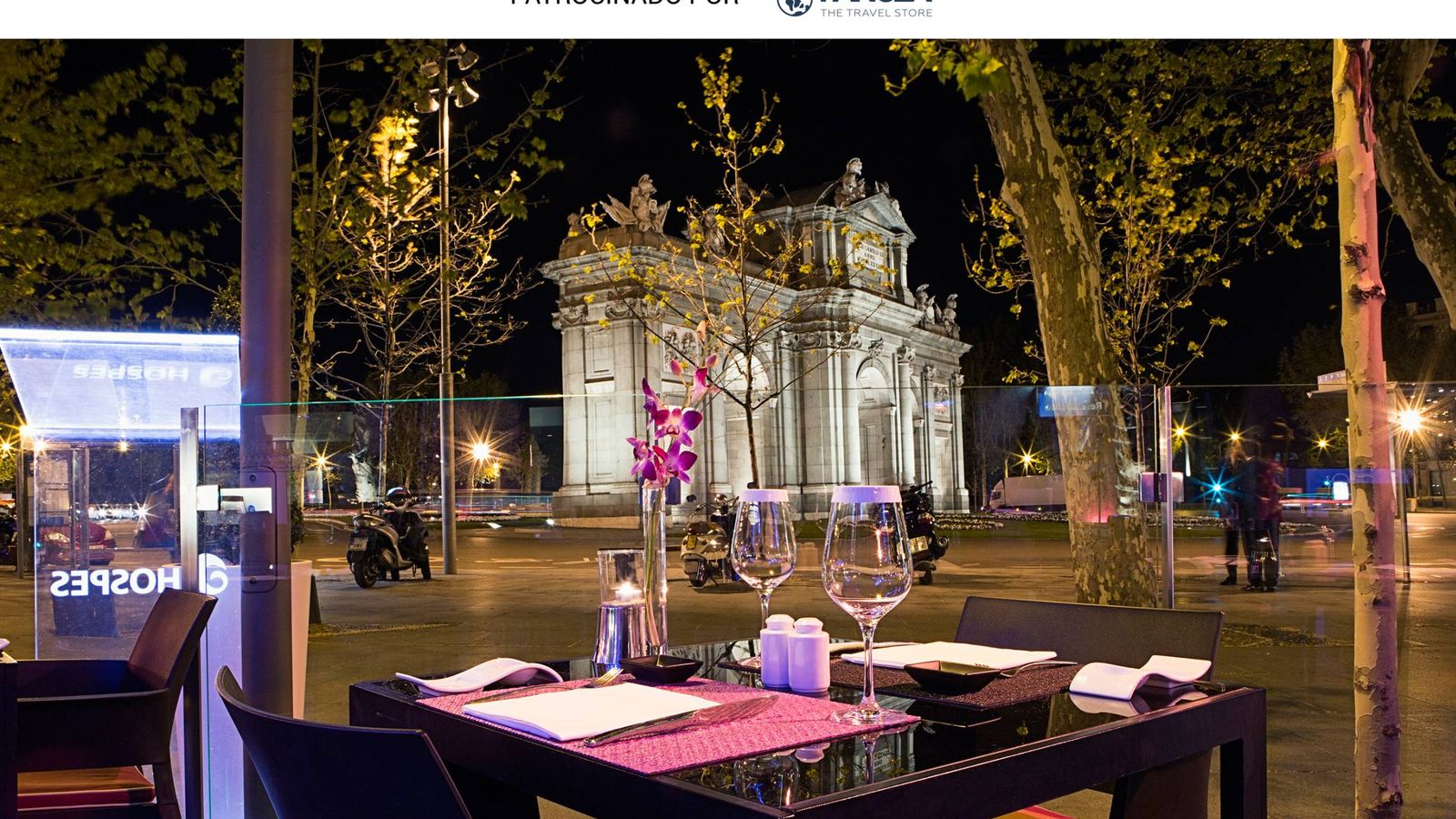 Foto: Vistas a la Puerta de Alcalá desde el restaurante Independencia, en Madrid 