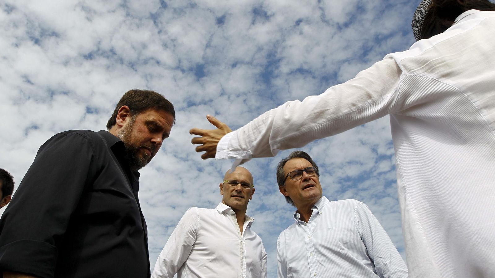 Foto: Los candidatos de Junts pel Sí Artur Mas (d), Oriol Junqueras (i) y Raül Romeva (c). (EFE)