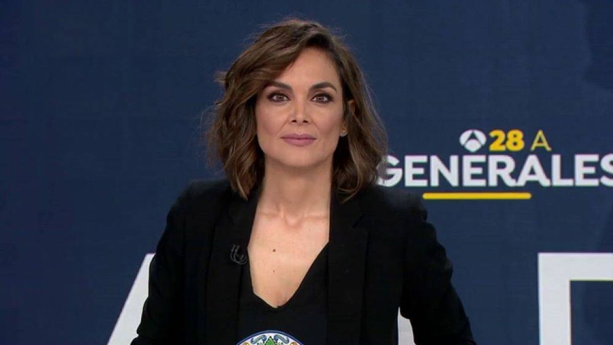 La presentadora Mónica Carrillo ('Antena 3 Noticias') desvela que ha tenido cáncer de piel