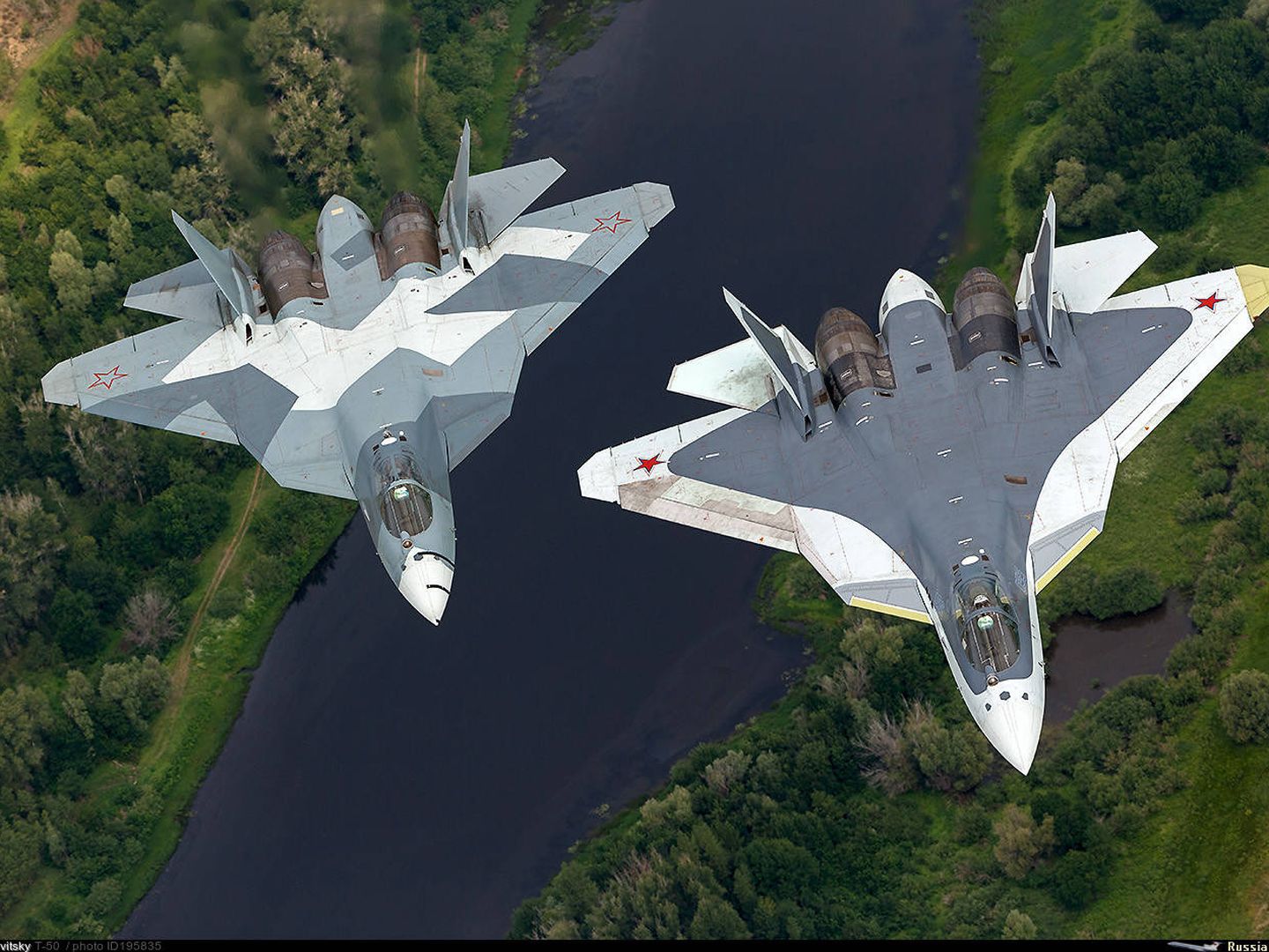 El Su-57 ruso parecía un avión fantástico, pero sus graves problemas de desarrollo pueden impedirle entrar plenamente en sevicio. (Foto: Vadim Savitsky)