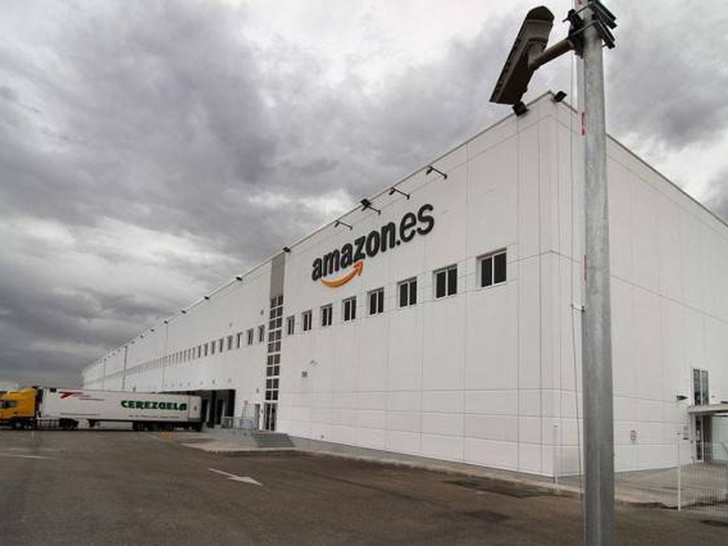 Centro logístico de Amazon en San Fernando de Henares (Madrid).