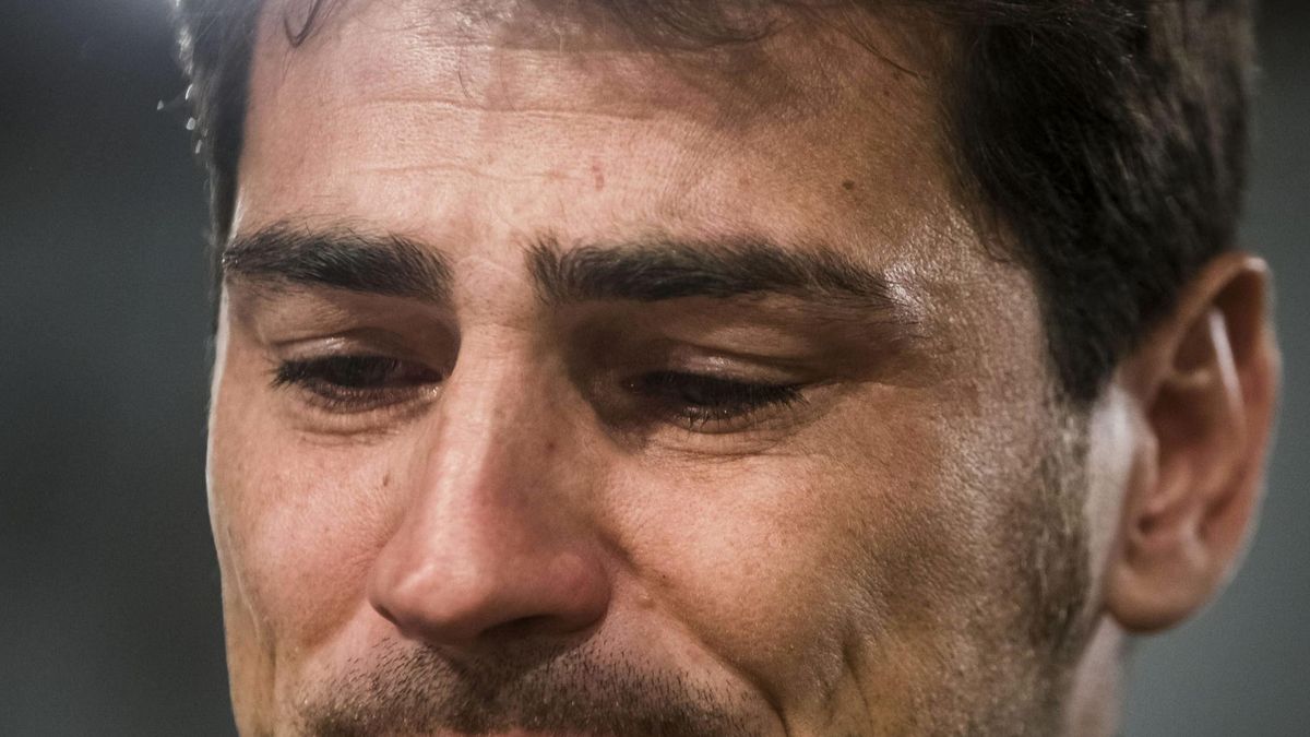 Casillas se despide solo y entre lágrimas: "Allí donde vaya seguiré gritando ¡Hala Madrid!"
