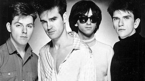 Noticia de Muere Andy Rourke, el chico de barrio que devolvió la importancia del bajo al pop de masas con The Smiths