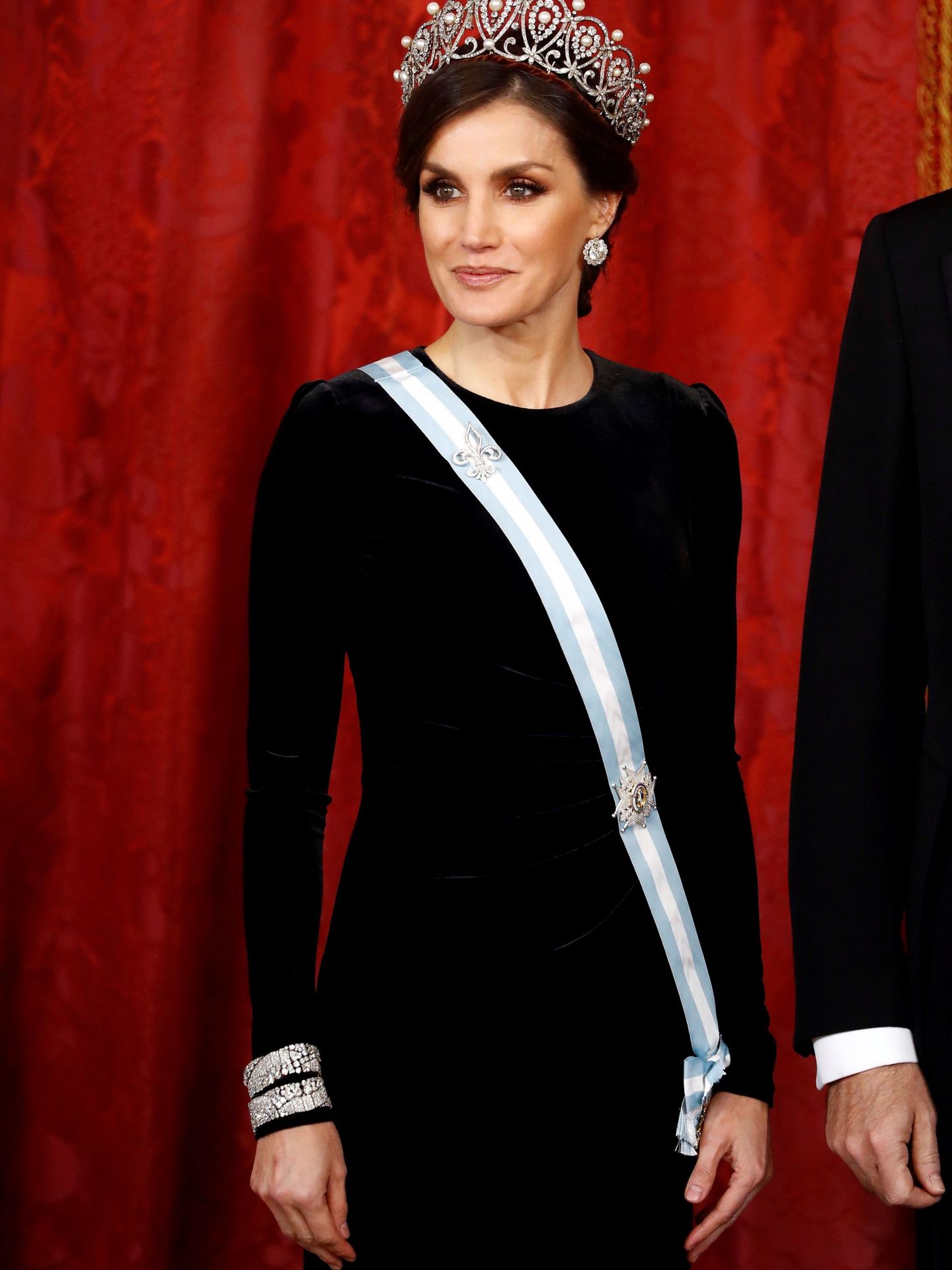 Doña Letizia con la tiara conocida como la Rusa. (EFE)