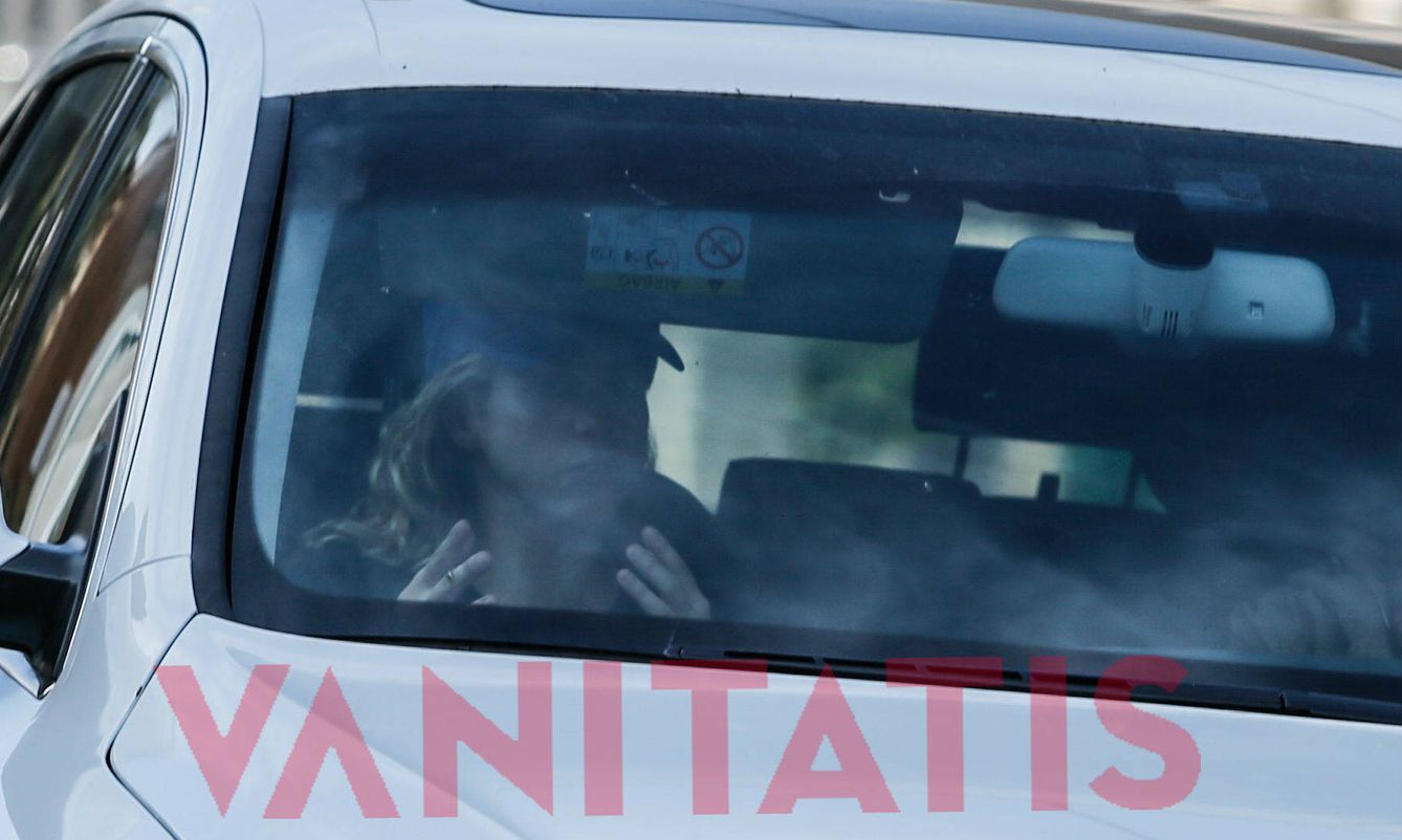 Shakira llegando al hospital (Vanitatis)