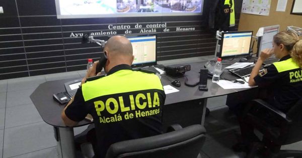 Foto: Policías locales de Alcalá de Henares