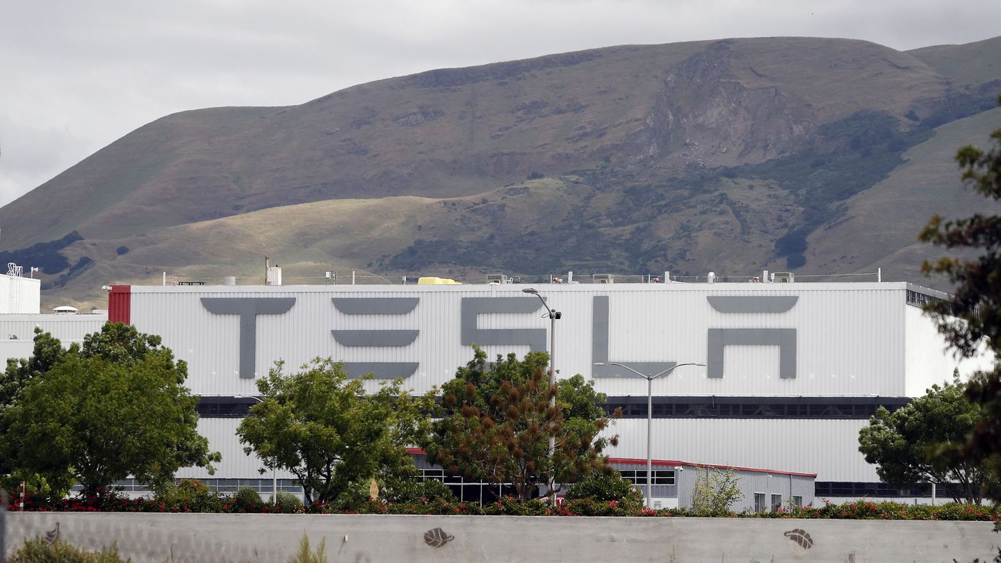 Vista de la fábrica de Tesla en Fremont. (EFE)