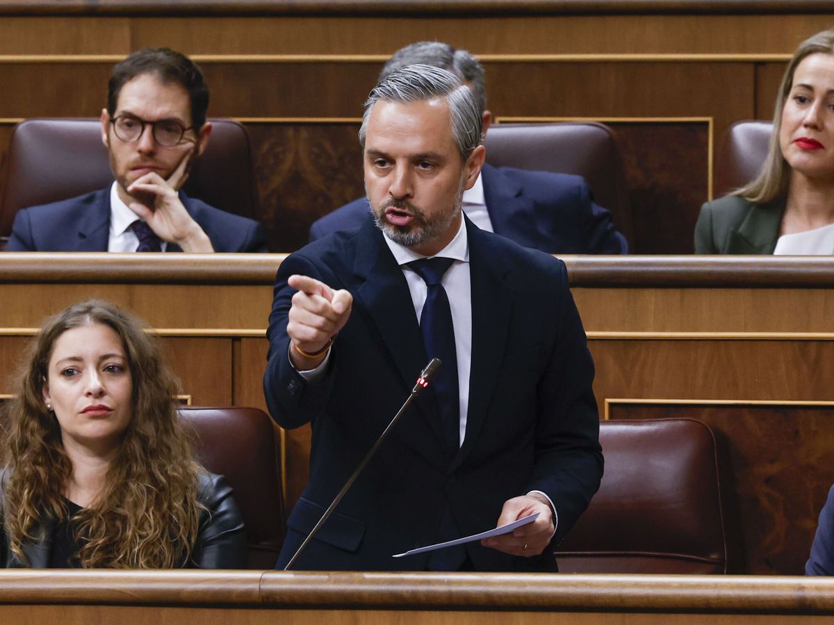 Foto: El diputado del PP Juan Bravo, durante una sesión en el Congreso. (EFE/J. J. Guillén)