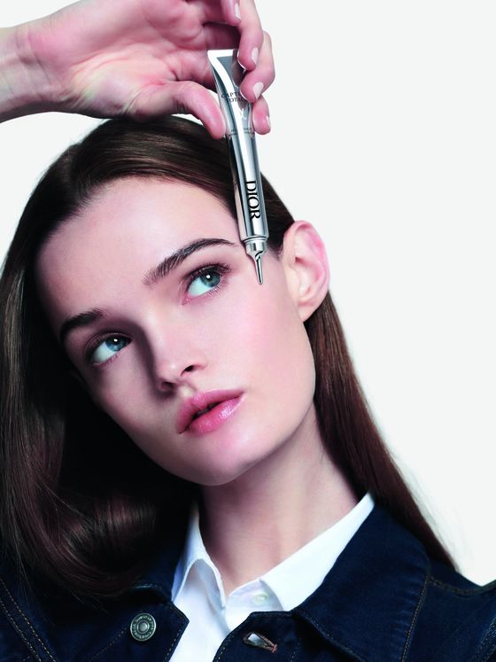 Prueba en tu propio cutis los llamados borradores de arrugas para usar en casa. (Cortesía de Dior)