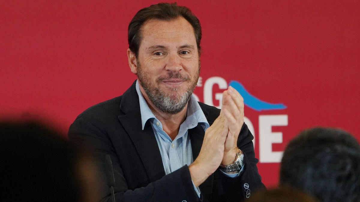 El PSOE cierra filas con Puente y pone todo el foco en la "desproporcionada" reacción de Milei