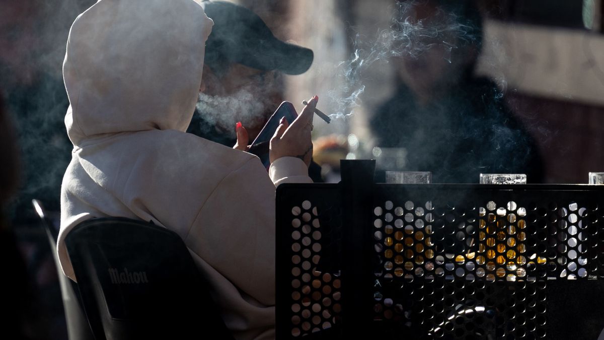 Investigadores de Catania defienden el uso del cigarrillo