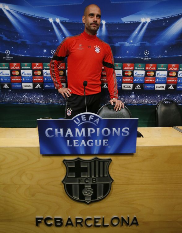 Foto: Guardiola, minutos antes de la rueda de prensa (Reuters).