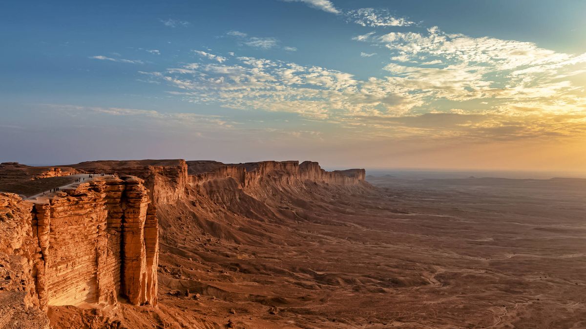 Descubren una terrorífica cueva con huesos humanos en Arabia Saudí 