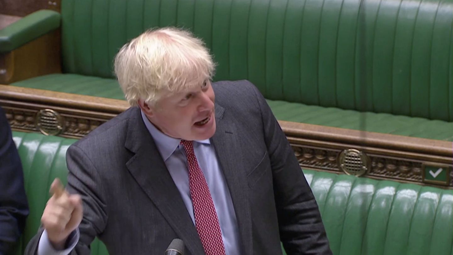 El primer ministro británico, Boris Johnson, en el Parlamento. (Reuters)