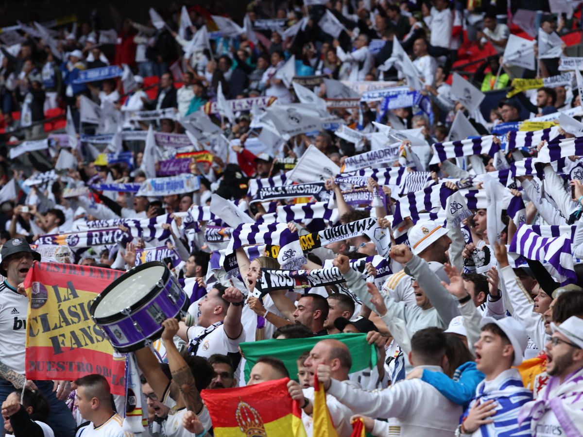 Foto: Aficionados del Real Madrid en el estadio de Wembley.