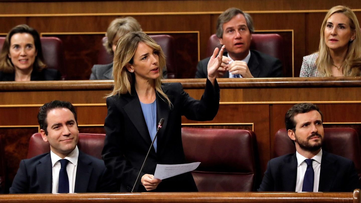 La portavoz del PP, Cayetana Álvarez de Toledo, interviene al comienzo de la sesión de investidura. (EFE)