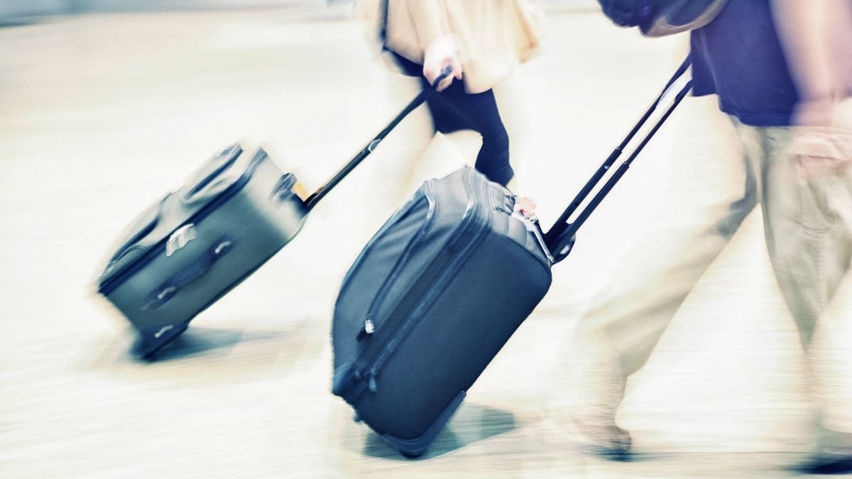¿Pagar por el equipaje de mano? United Airlines cobra por llevar maleta