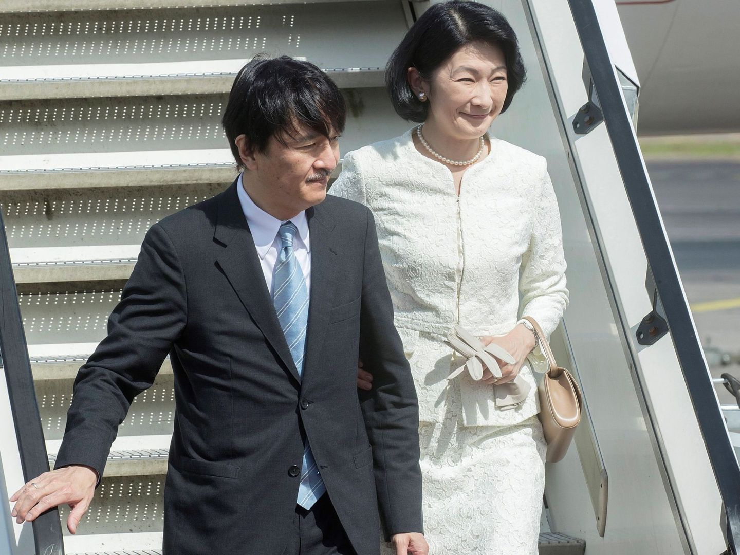 El príncipe Akishino de Japón y su esposa, la princesa Kiko. (EFE)