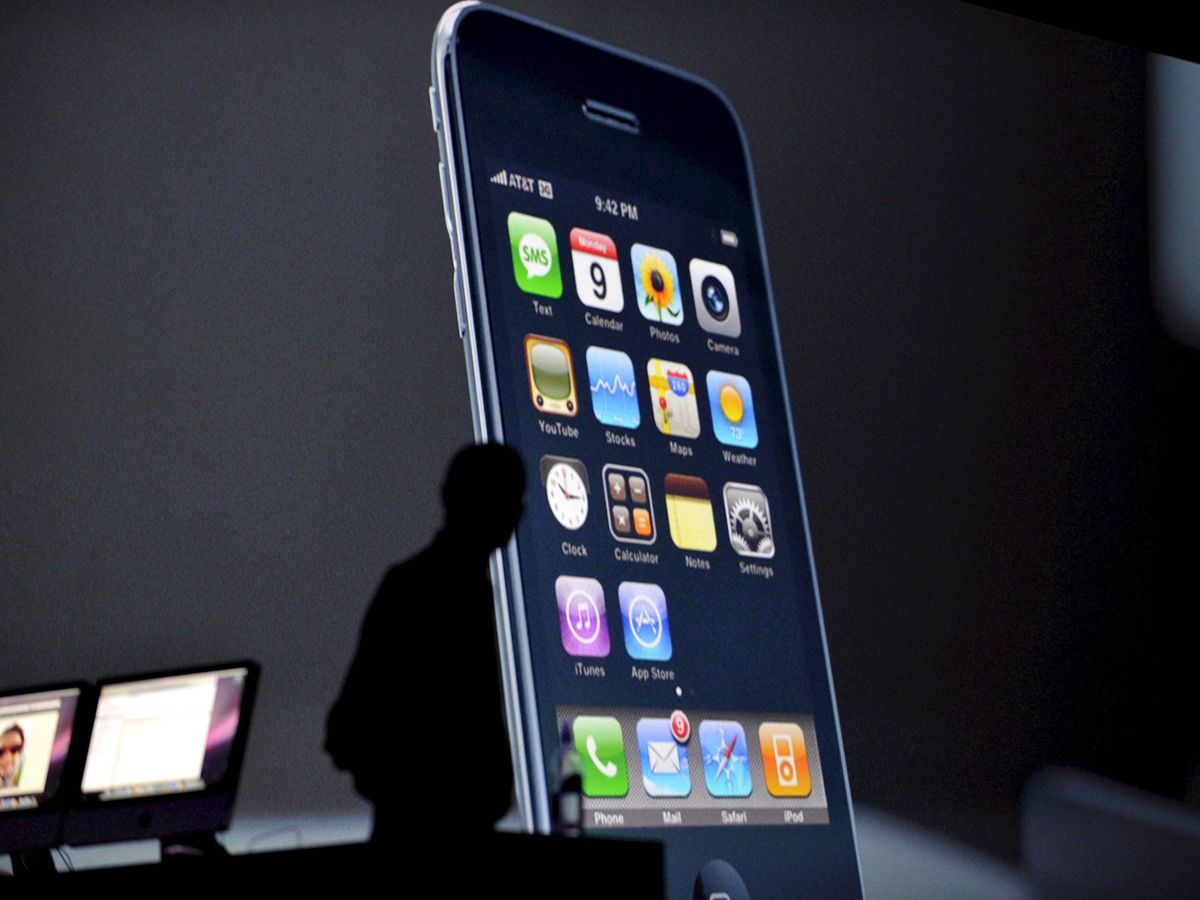 Foto: Steve Jobs, en una conferencia de 2008 sobre iPhone. (EFE/John G. Mabanglo)