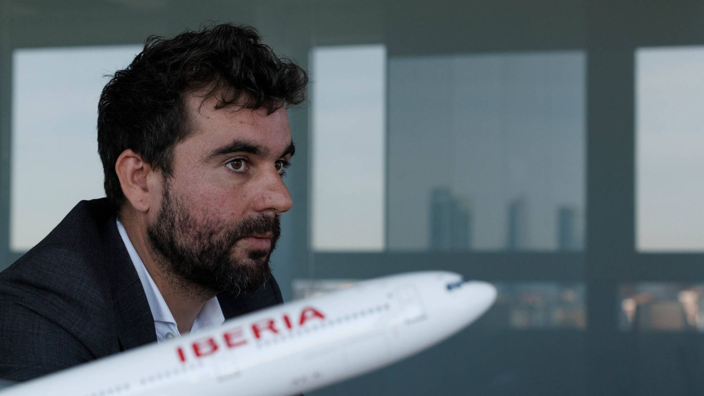 Francisco López Noguera, director de Operaciones de Aeropuertos de Iberia. (Sergio Pérez Sanz)