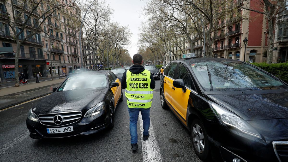 El taxi demanda a Uber, Cabify y FreeNow ante la CNMC por pactar y derribar precios
