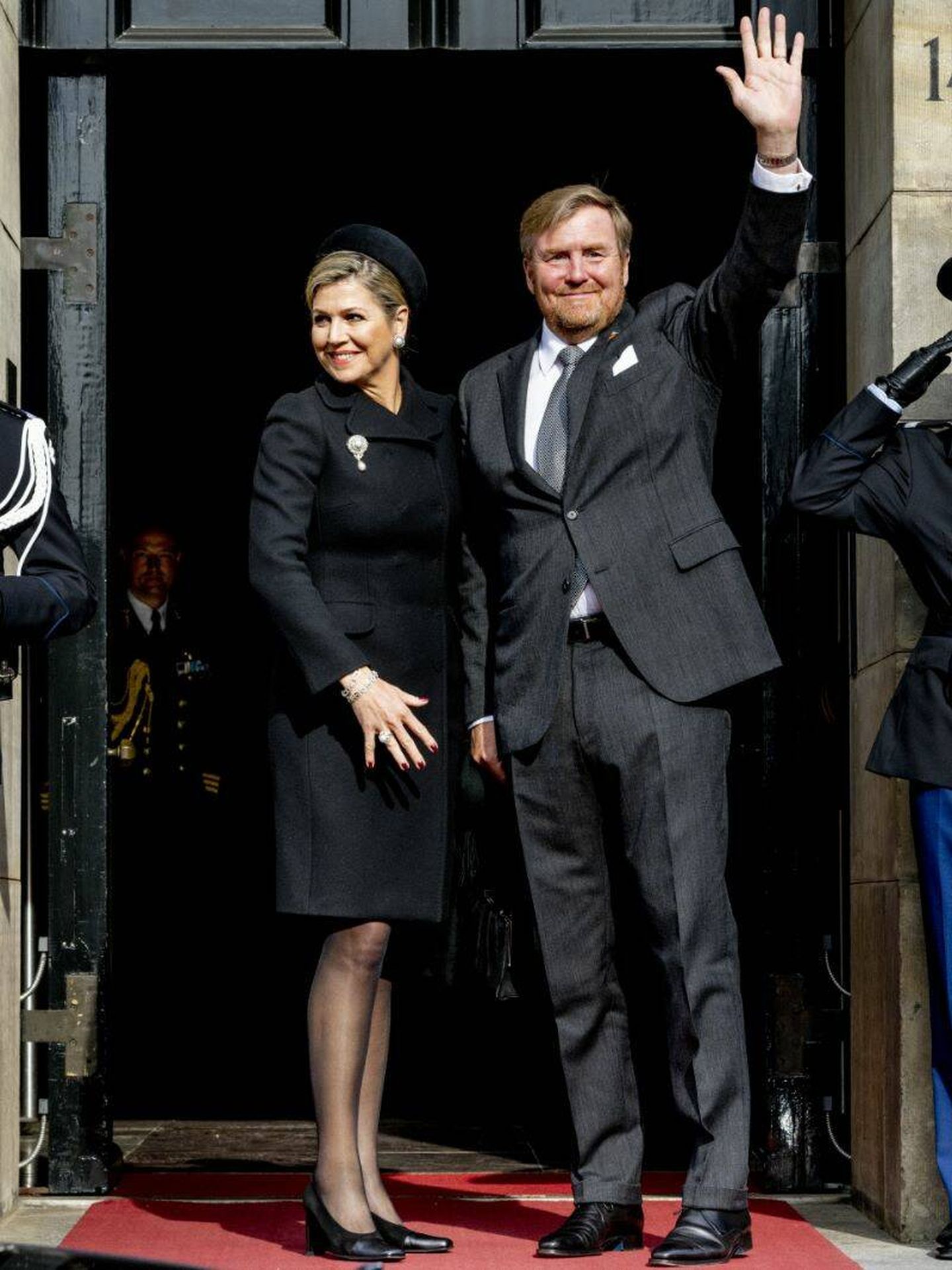 Los reyes de Holanda llegando al Palacio Real. (Gtres)