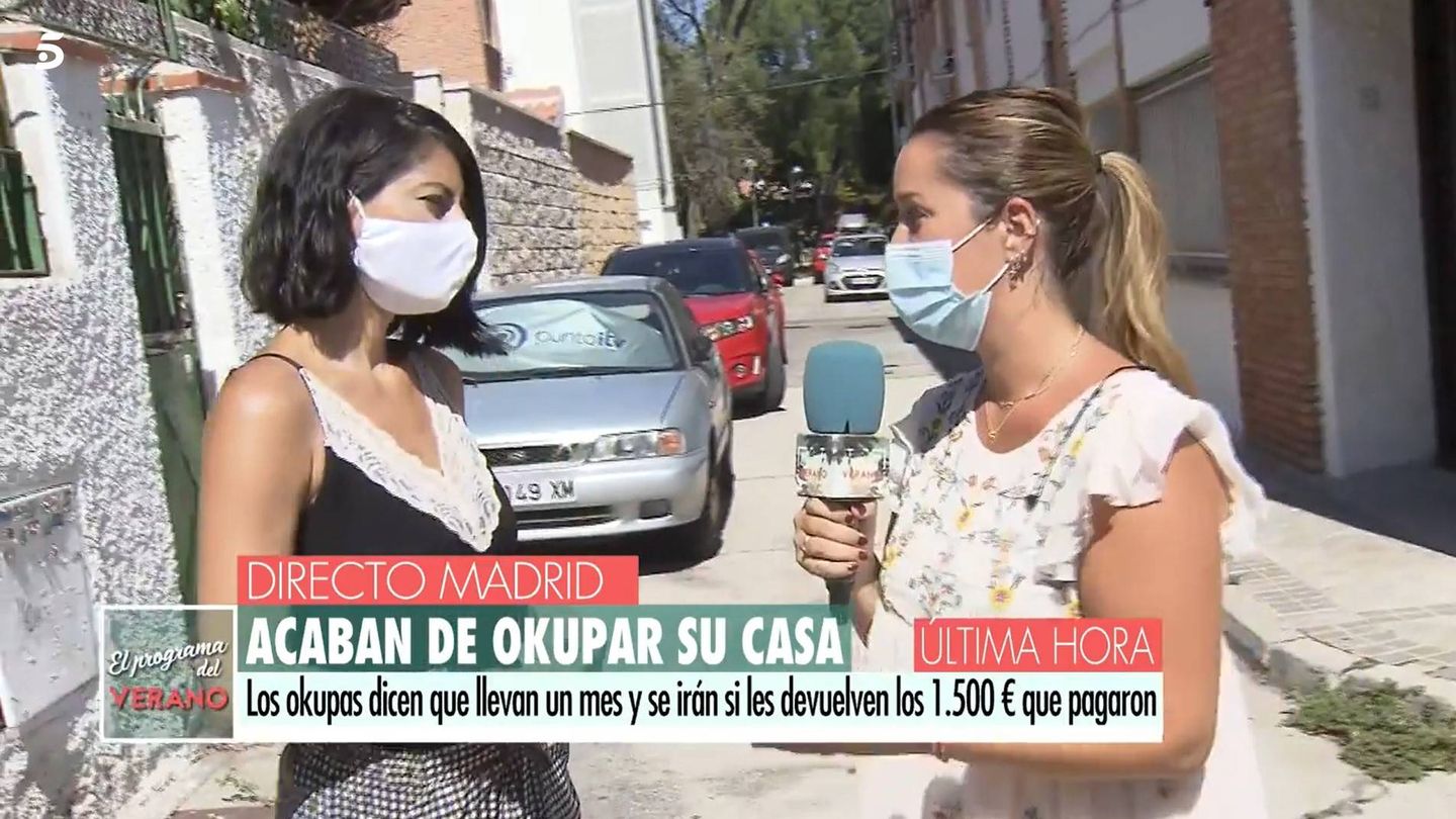 Susana Ramos, la víctima, con la reportera del programa. (Mediaset)